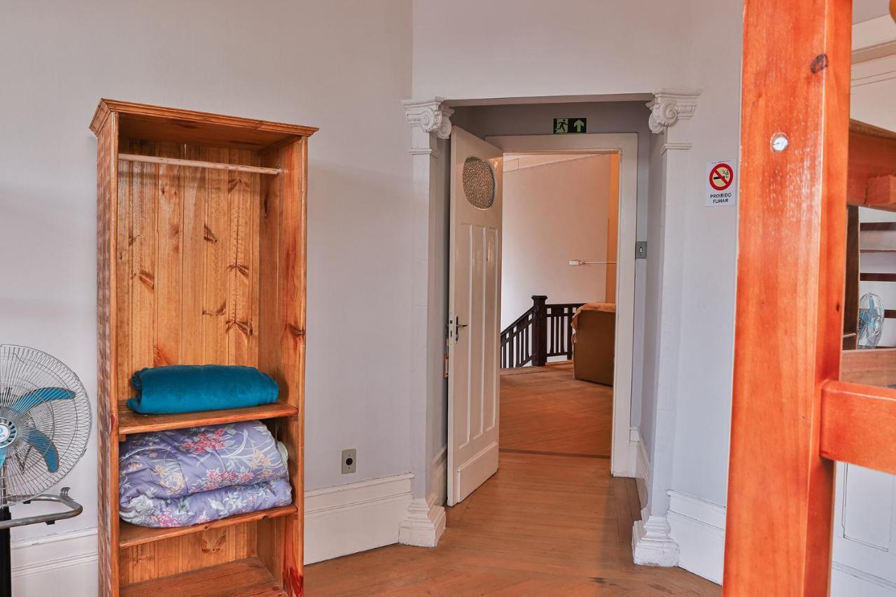 Vila Santa Eulalia Hostel ペロタス エクステリア 写真