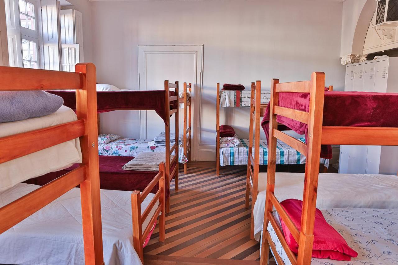 Vila Santa Eulalia Hostel ペロタス エクステリア 写真