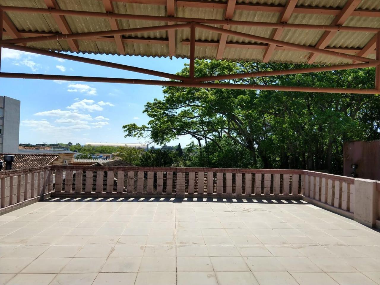 Vila Santa Eulalia Hostel ペロタス エクステリア 写真