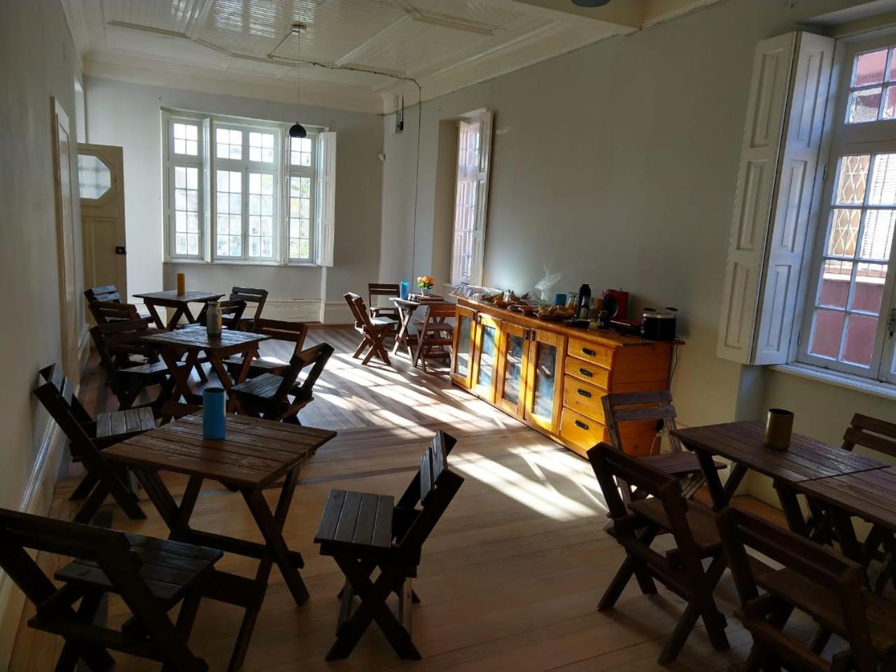 Vila Santa Eulalia Hostel ペロタス エクステリア 写真