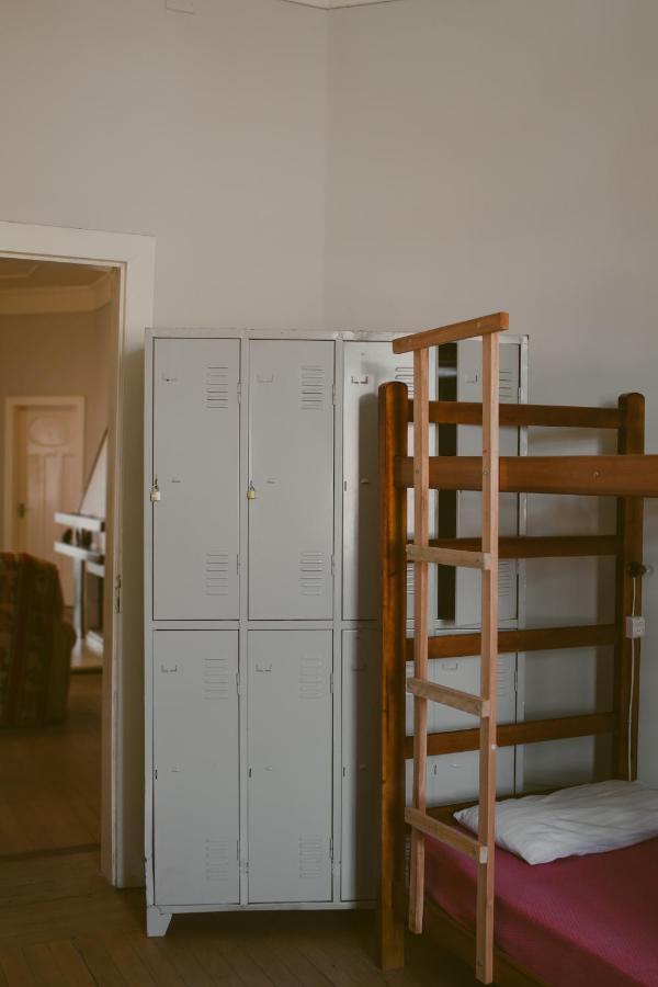 Vila Santa Eulalia Hostel ペロタス エクステリア 写真