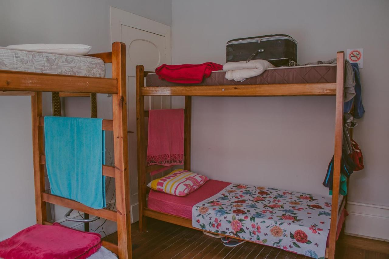 Vila Santa Eulalia Hostel ペロタス エクステリア 写真